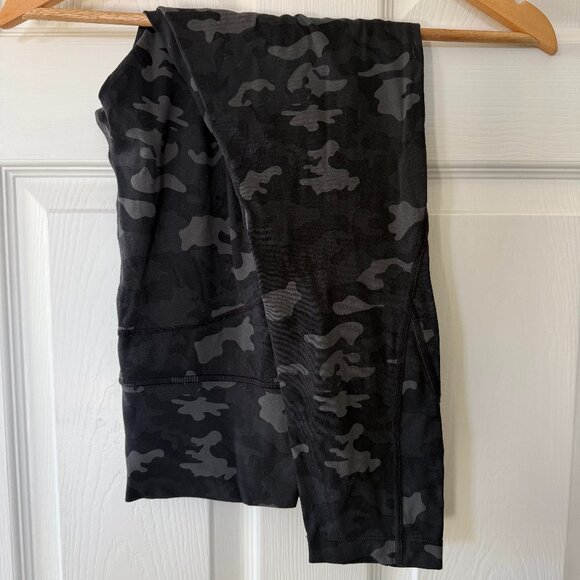 Core 10 Women's Second Skin 24" High-Waist 7/8 Crop Yoga Legging - Size Small - Picture 3 of 4